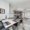 Luxury apartment with views of Burj Khalifa 15 Northside