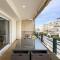 Spacious Family Apt in Glyfada - Афины