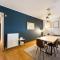 Spacious Family Apt in Glyfada - Афины
