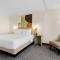 Spark by Hilton Daleville Roanoke North