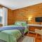 Modern Log Cabin with Skiing & Work-Friendly Setup home - 沃伦
