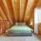 Modern Log Cabin with Skiing & Work-Friendly Setup home - 沃伦