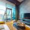 Stunning 2-Bed Apartment with Canal View - Dubaj