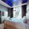 Stunning 2-Bed Apartment with Canal View - Dubaj