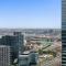 Highview 2 Queen bed 1 bath with gym, pool near southern cross