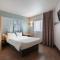 B&B HOTEL Blois Sud Vineuil