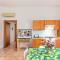 Residence Happy - 马里纳-迪-皮特拉桑塔