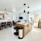 Charmante maison de plain pied - 700m des plages - 普洛埃默