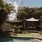 Caza Beach Guesthouse