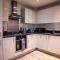 Spacious 2 Bedroom Apartment in Crawley