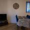 Spacious 2 Bedroom Apartment in Crawley