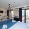 Stylish Studio Apartment with balcony