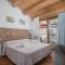 Bosa Queen House