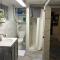 Private Studio Apartment-Pet Friendly - دونيرز جروف