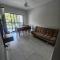APTO CHURRASQUEIRA, Capitania Varam, Pitangueiras, piscina, 100 m da praia, 2 dormitórios, 2 vagas de garagem