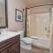 New 5 Star Luxury Home Sleeps 22 Near Airport