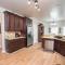 New 5 Star Luxury Home Sleeps 22 Near Airport