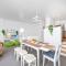 Quiet Newport Home with 2 Kings, Office, Short Walk to Ocean - Newport Beach