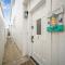 Quiet Newport Home with 2 Kings, Office, Short Walk to Ocean - Newport Beach