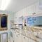 Spacious Bright Paradise Beach 1bd Modern Condo