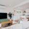 Hamptons on Heales - Classic Beach House Charm