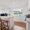 Hamptons on Heales - Classic Beach House Charm