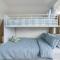 Hamptons on Heales - Classic Beach House Charm