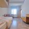 DaLi LOFT Travelling With Hostel