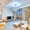 Cozy 2BR in Creek Edge Stunning Sea View - 2610 - Dubaj