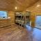31R Brand new log home on quiet side street in Bethlehem, close to Main Street! 20 min to skiing - بيثليهيم