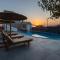 Santorini Villatzio Suites - Mesariá