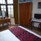 Royal Hotel (Adults Only)