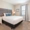 Serene 8 Bdrm Villa with Large Patio in Encore