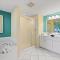 Paradise 10th Floor 2BR with Private Oceanfront Balcony at Ocean Walk Resort - دايتونا بيتش