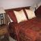 Genelle House B&B Guest House