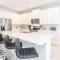 Colorful 8 Bdrm Villa with Theater at Encore - 奥兰多