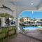 Bayshores - هولمز بيتش