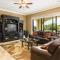 Radiant 4 Bdrm Retreat with Golf Course Views at Reunion - 基西米