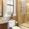 Radiant 4 Bdrm Retreat with Golf Course Views at Reunion - 基西米