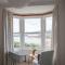 3 Avonside, Bantham - period property with stunning sea views! - Bantham