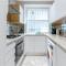 Modern 4 BDR 3 BTH apt minutes from Edgware Road - London