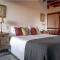 El Bosque by DOT Tradition