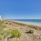 Beachfront North Myrtle Beach Condo with Pool Access - Myrtle Beach