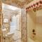 Hot Springs Home with Pool - half Mile to Oaklawn! - 温泉城