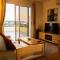 Nissi Elena -Sunshine Apt