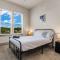 Elegant 2 BD 2BA Retreat Ideal for Comfort Style - 沃思堡