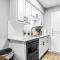Chic Meets Comfort 1BR Austin Apt Near Downtown - Austin