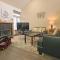 Skyline Condo 02