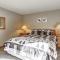 Skyline Condo 02