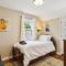 The Henry House I Pet Friendly Cozy Convenient - فيرفيو بارك